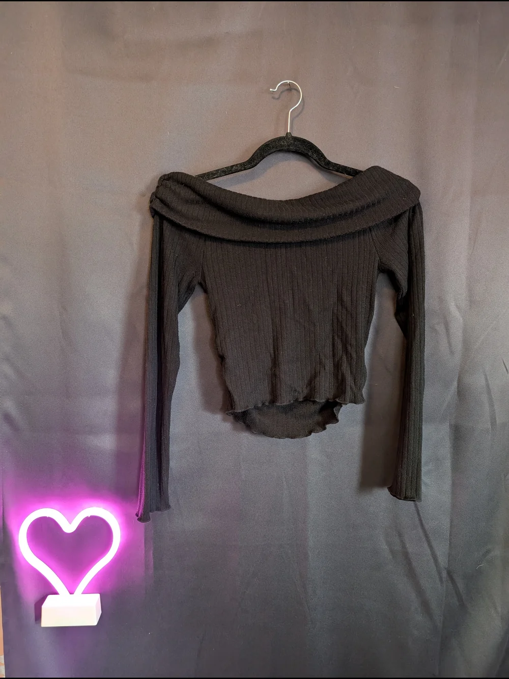 Ardene Black Off-the-Shoulder Ribbed Sweater Flared Scallop Sleeves - Picture 10 of 10